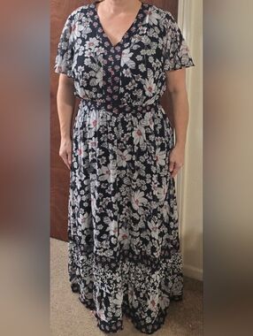Lane Bryant Navy and White Floral Maxi Dress